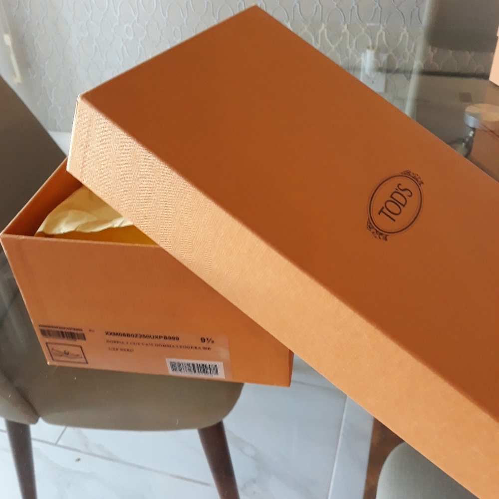 Mens Tod's shoebox only